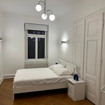 Bourgeois Centre * Strasbourg